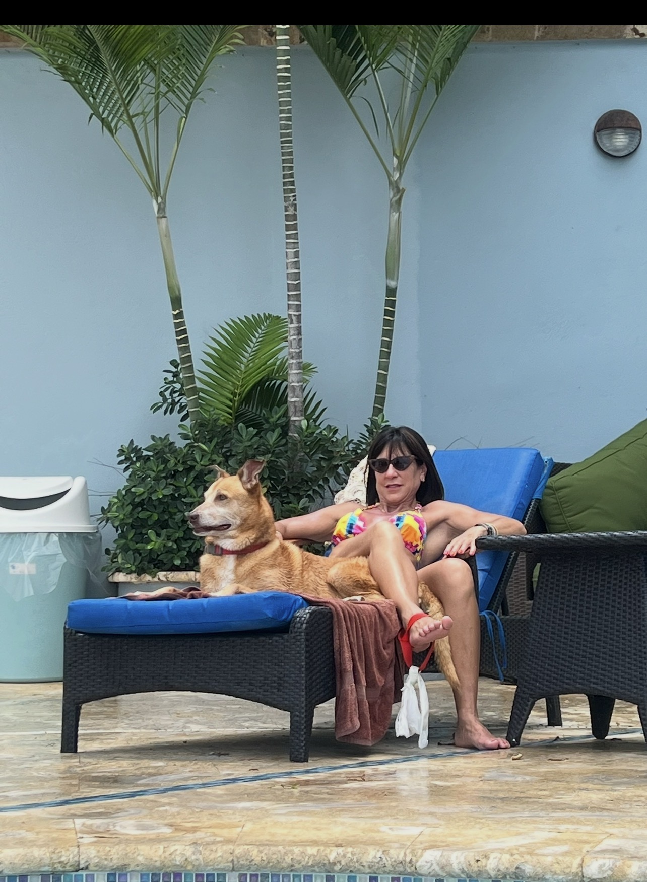 Lynn and Lila by the pool